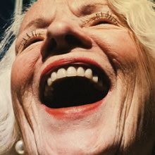 ¿Los chistes simples o complicados?