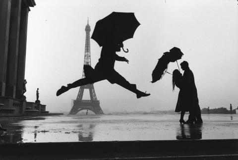 Paris 1989  © Elliott Erwitt  -Magnum Photos.jpg